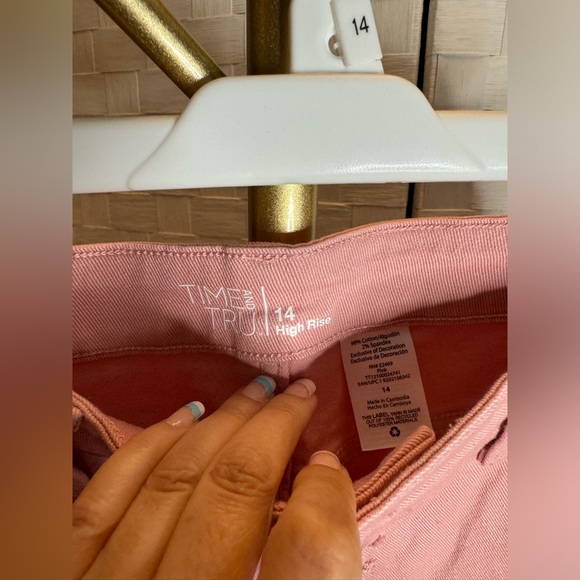 Time And Tru Pink High Rise - Picture 3 of 4